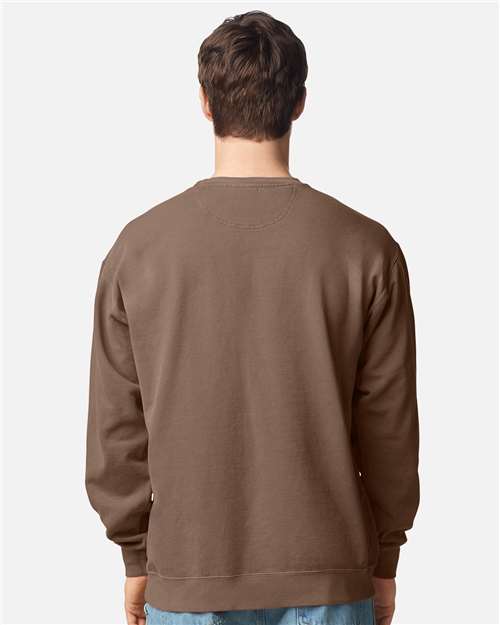 Comfort Colors 1566 Unisex Garment-Dyed Crewneck Sweatshirt - Espresso - model back