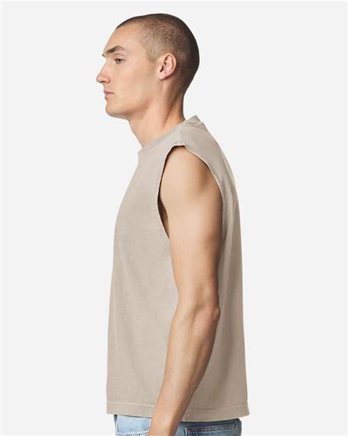 American Apparel 207GD Unisex Heavyweight Cotton Garment-Dyed Mid-Length Muscle Tee - Faded Bone - model side