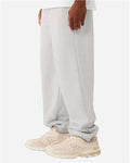 BELLA + CANVAS 4737 Unisex 10 oz. Heavyweight Sweatpants - Vintage Heather Grey - model side