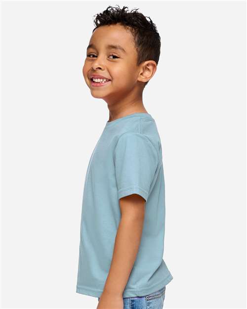 Rabbit Skins 3321 Toddler Fine Jersey Tee - Arctic - model side