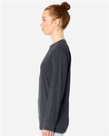 Lane Seven LS15009 Unisex Heavyweight Long Sleeve Tee - Smoke - model side