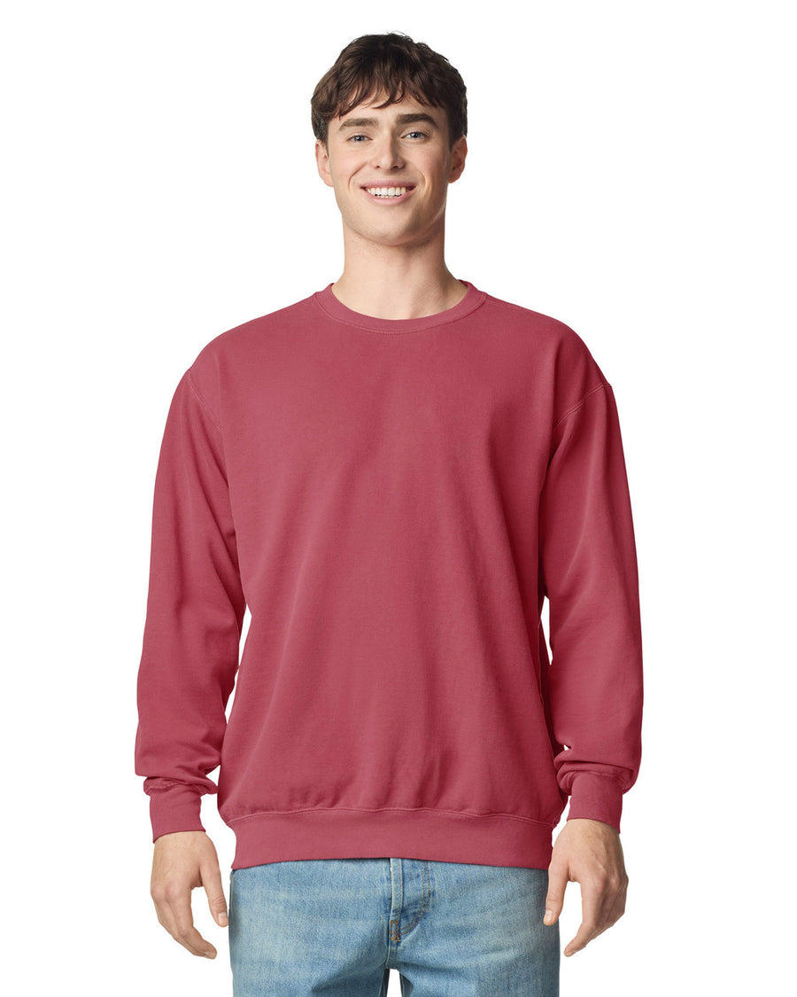 Comfort Colors 1566 Crewneck - Crimson - model front