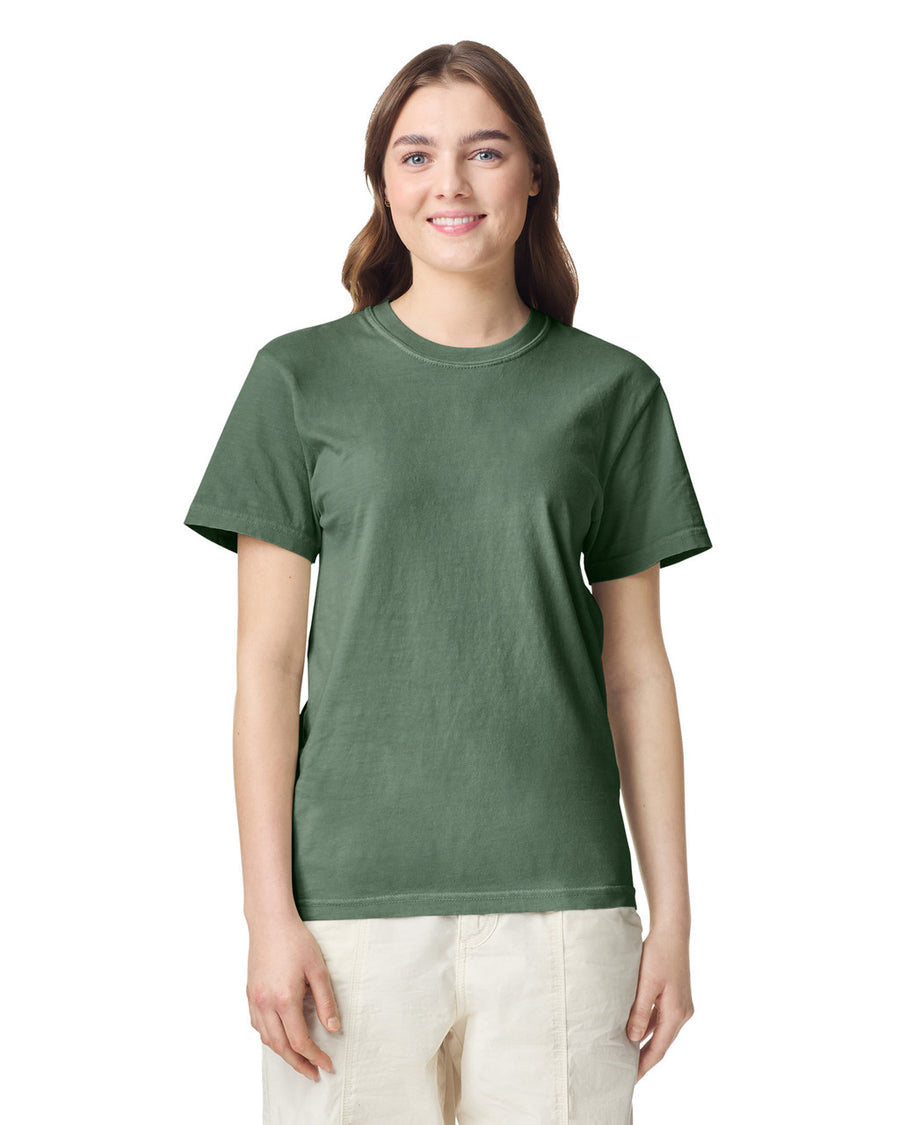Comfort Colors C1717 Garment-Dyed Heavyweight T-Shirt - Moss - model front