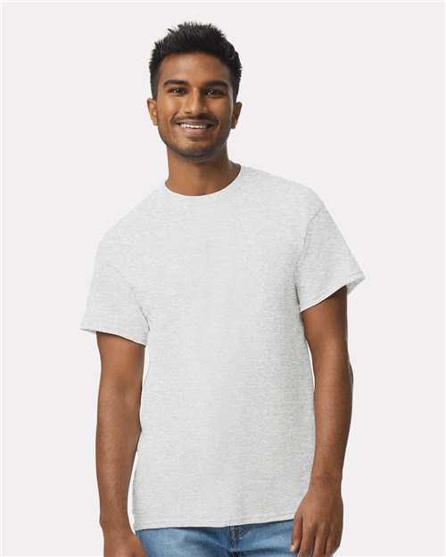 Gildan 2000 Ultra Cotton T-Shirt - Ash - model front