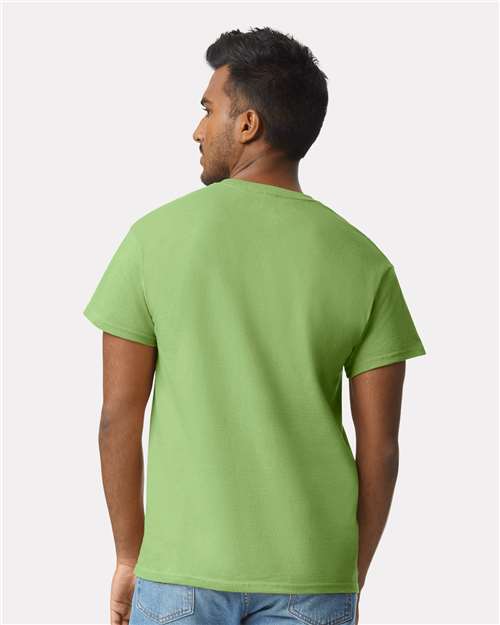 Gildan 2000 Ultra Cotton T-Shirt - Kiwi - model back