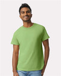 Gildan 2000 Ultra Cotton T-Shirt - Kiwi - model front