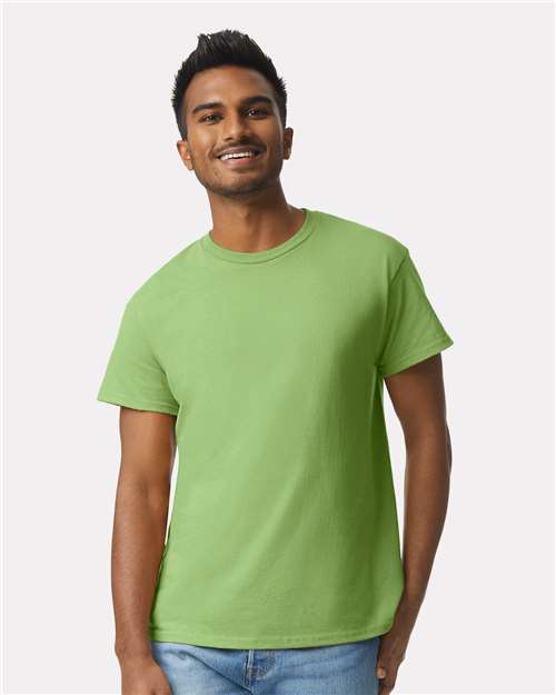 Gildan 2000 Ultra Cotton T-Shirt - Kiwi - model front