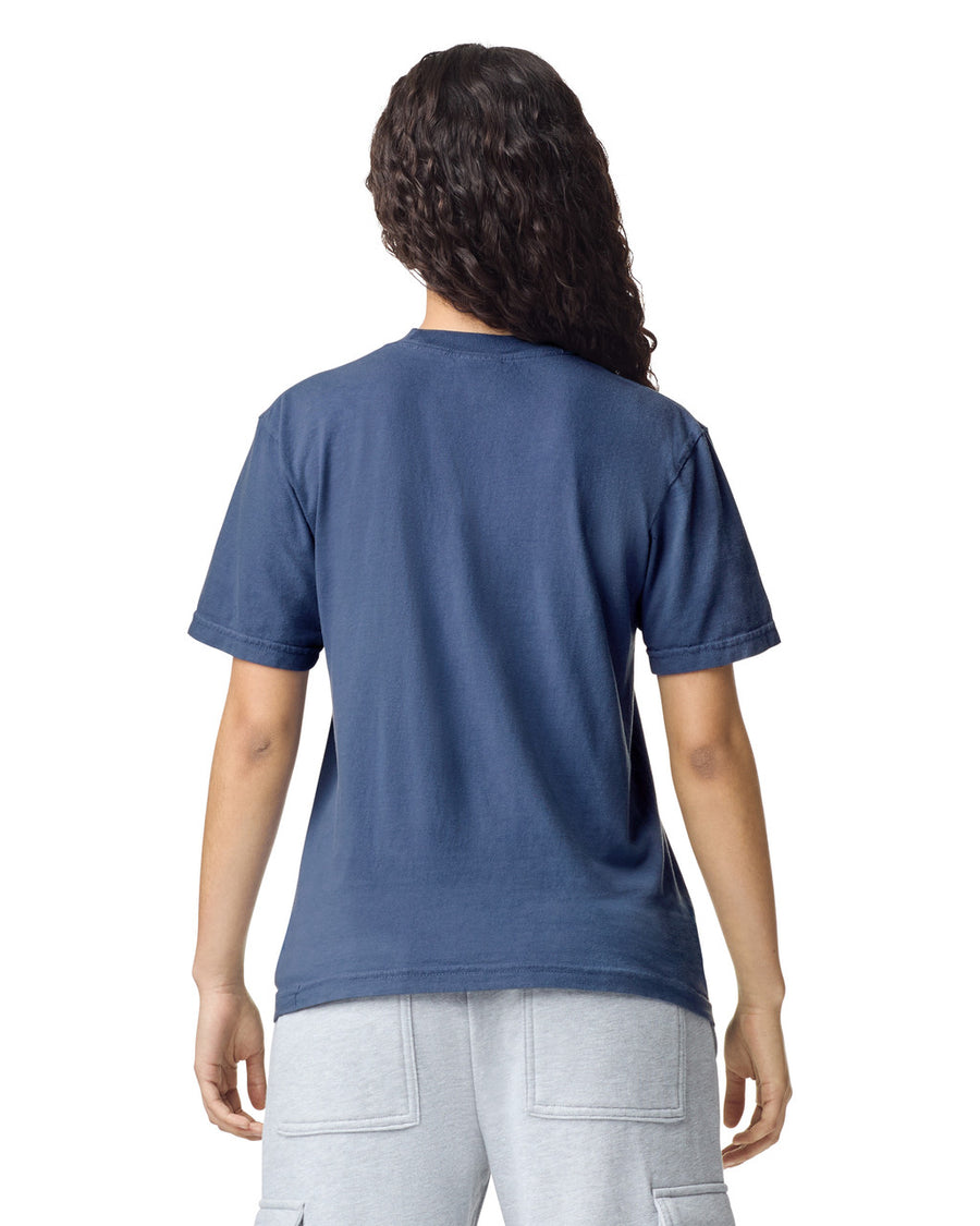 Comfort Colors C1717 Garment-Dyed Heavyweight T-Shirt - China Blue - model side