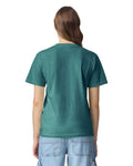 Comfort Colors C1717 Garment-Dyed Heavyweight T-Shirt - Emerald - model side