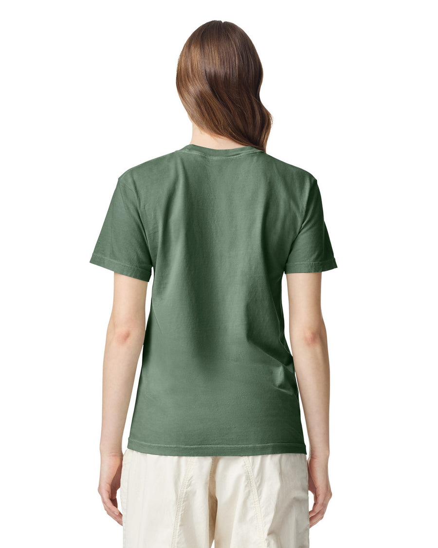 Comfort Colors C1717 Garment-Dyed Heavyweight T-Shirt - Moss - model side