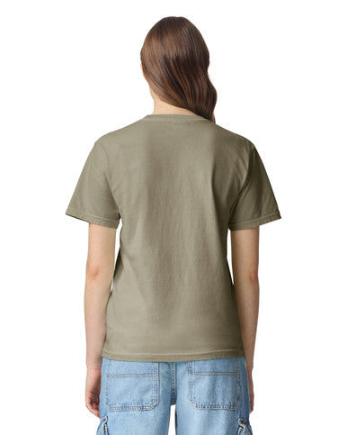 Comfort Colors C1717 Garment-Dyed Heavyweight T-Shirt - Sandstone - model back