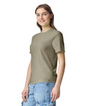 Comfort Colors C1717 Garment-Dyed Heavyweight T-Shirt - Sandstone - model side