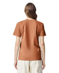 Comfort Colors C1717 Garment-Dyed Heavyweight T-Shirt - Yam - model side