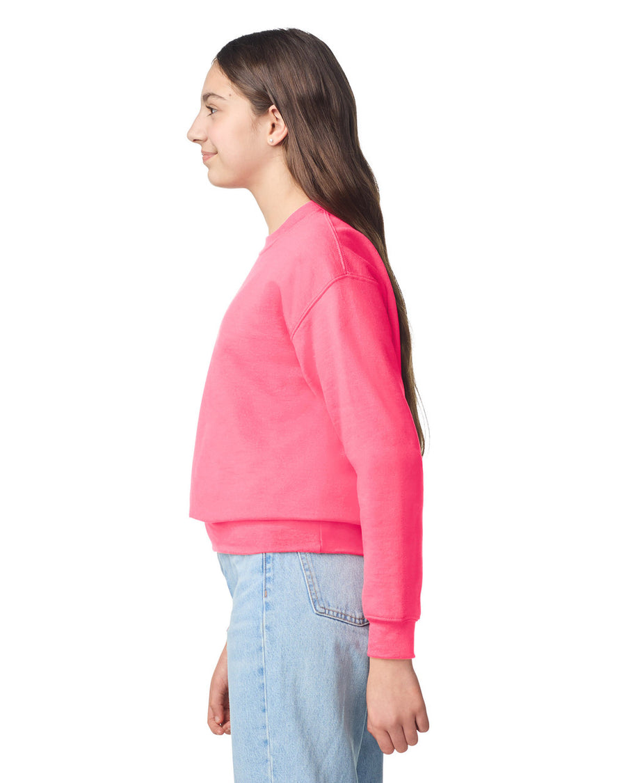 Gildan 18000B Youth Heavy Blend Crewneck Sweatshirt - Safety Pink - model side