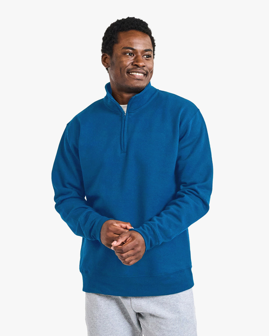 Gildan 18810 Unisex Heavy Blend Quarter-Zip Sweatshirt - Royal - model front