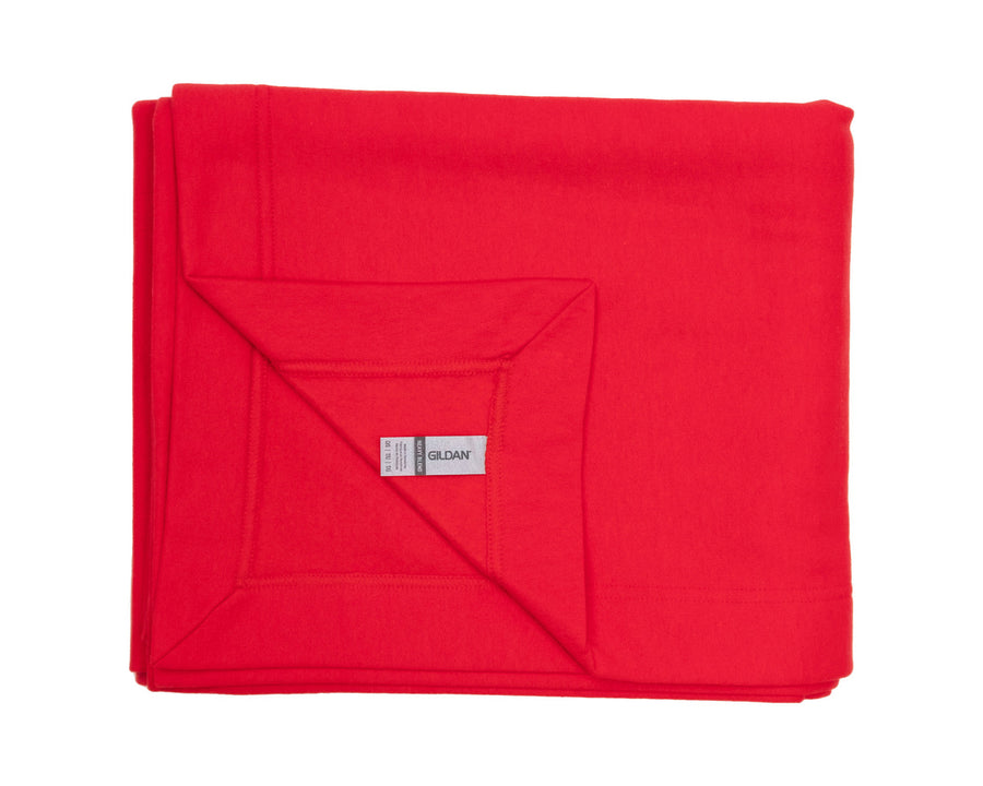 Gildan 18900 Heavy Blend Fleece Stadium Blanket - Red - model front