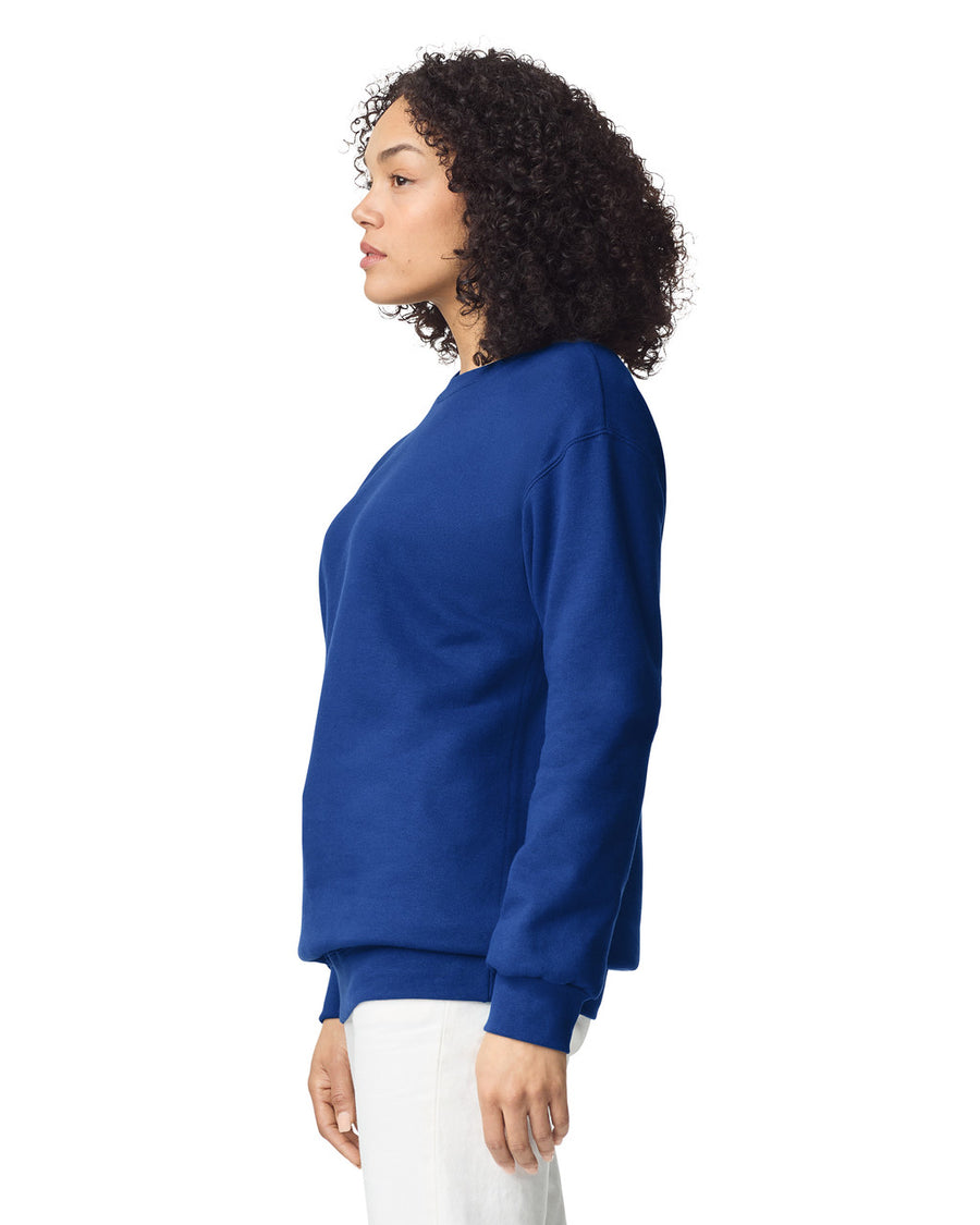 Gildan 19000 Unisex Hammer Maxweight Crewneck Sweatshirt - Deep Royal - model side