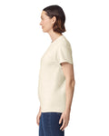 Gildan G200 Ultra Cotton T-Shirt - Natural - model side