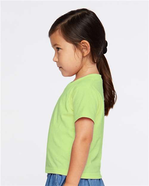 Rabbit Skins 3301T Toddler Cotton Jersey Tee - Key Lime - model side