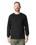 Gildan 2410 Unisex Ultra Cotton Long Sleeve Pocket T-Shirt - Black - model front