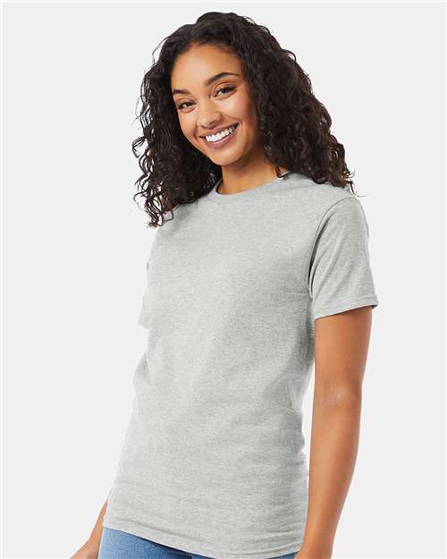 Hanes 5280 Essential-T T-Shirt - Ash - model side