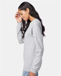 Hanes 5586 Authentic Long Sleeve T-Shirt - Ash - model side