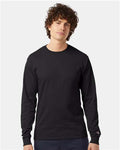 Champion CC8C Unisex Long Sleeve T-Shirt - Black - model front