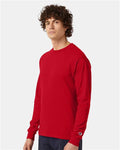 Champion CC8C Unisex Long Sleeve T-Shirt - Red - model side