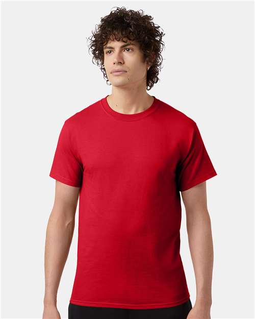 Champion T425 Unisex Classic T-Shirt - Red - model front