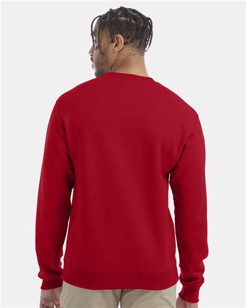 Champion S600 Powerblend Crewneck Sweatshirt - Scarlet - model back