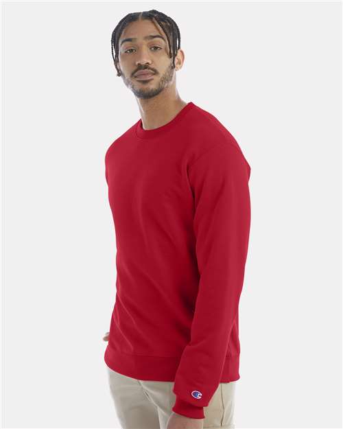 Champion S600 Powerblend Crewneck Sweatshirt - Scarlet - model side