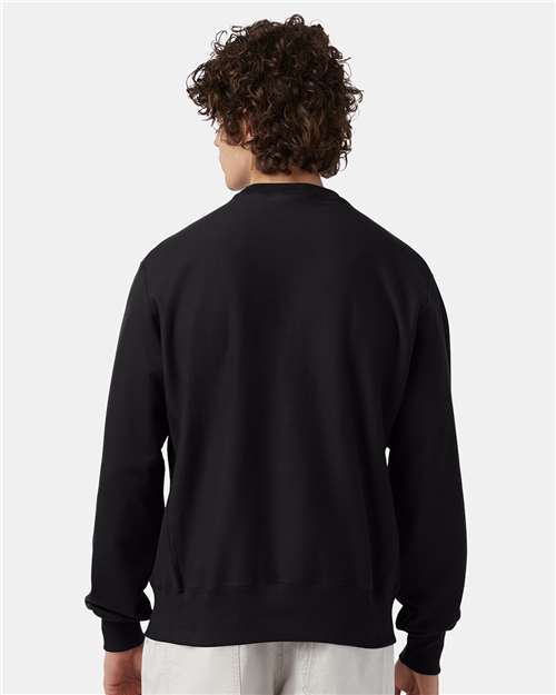 Champion S149 Unisex Reverse Weave Crewneck Sweatshirt - Black - model back