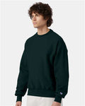 Champion S149 Unisex Reverse Weave Crewneck Sweatshirt - Dark Green - model side