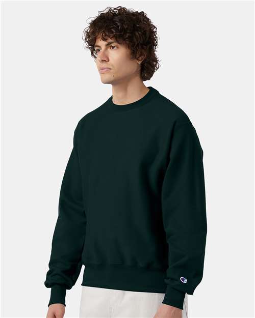 Champion S149 Unisex Reverse Weave Crewneck Sweatshirt - Dark Green - model side