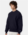 Champion S149 Unisex Reverse Weave Crewneck Sweatshirt - Navy - model side