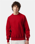 Champion S149 Unisex Reverse Weave Crewneck Sweatshirt - Scarlet - model front