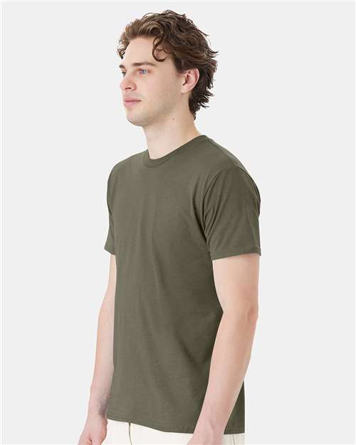 Hanes 4980 Perfect-T T-Shirt - Fatigue Green - model side