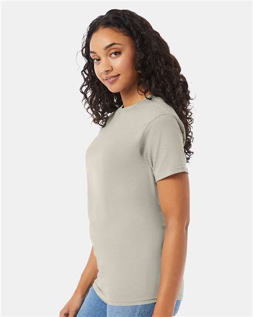 Hanes 5280 Essential-T T-Shirt - Sand - model side