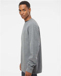 Independent Trading Co. SS3000 Midweight Crewneck Sweatshirt - Gunmetal Heather - model side