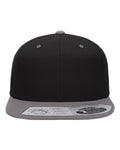 Flexfit 110F 110 Snapback Cap - Black/ Grey - front