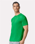 Gildan 42000 Performance T-Shirt - Irish Green - model side