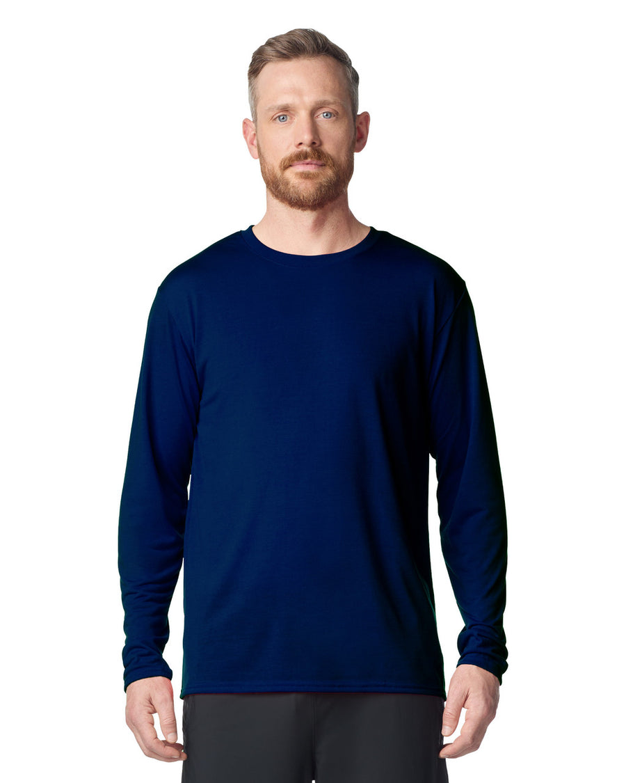 Gildan 42400 Unisex Performance Long Sleeve T-Shirt - Navy - model front
