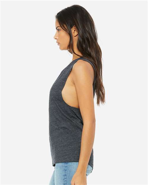BELLA + CANVAS 8803 Women's Flowy Scoop Muscle Tank - Charcoal Black Slub - model side