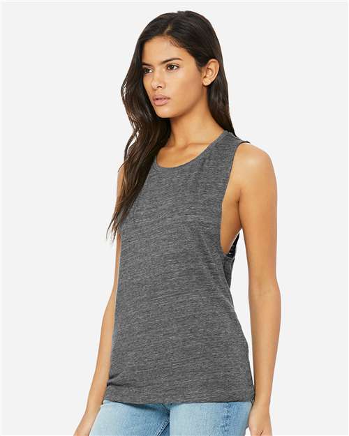BELLA + CANVAS 8803 Women's Flowy Scoop Muscle Tank - Asphalt Slub - model side