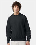 Champion S149 Unisex Reverse Weave Crewneck Sweatshirt - Charcoal Heather - model front