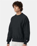 Champion S149 Unisex Reverse Weave Crewneck Sweatshirt - Charcoal Heather - model side