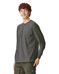 Comfort Colors 6014 Long Sleeve - Pepper - model side