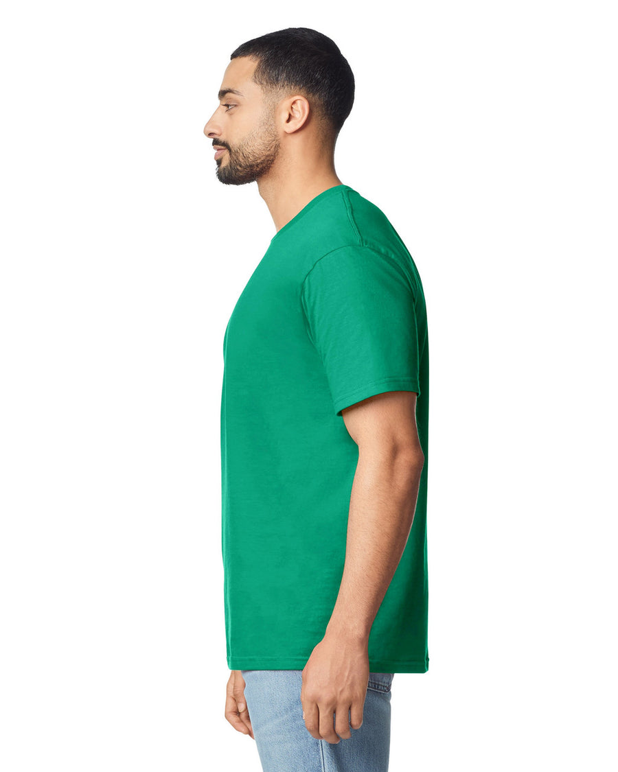 Gildan G640 Softstyle T-Shirt - Kelly Green - model side