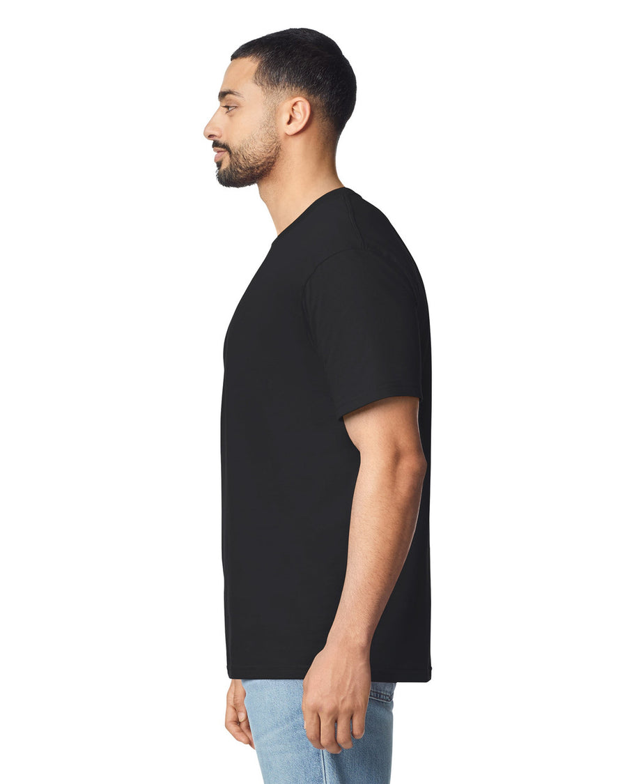 Gildan G640 Softstyle T-Shirt - Black - model side