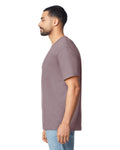 Gildan G640 Softstyle T-Shirt - Paragon - model side